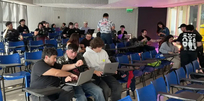 Sesión de trabajo de Dev3Pack